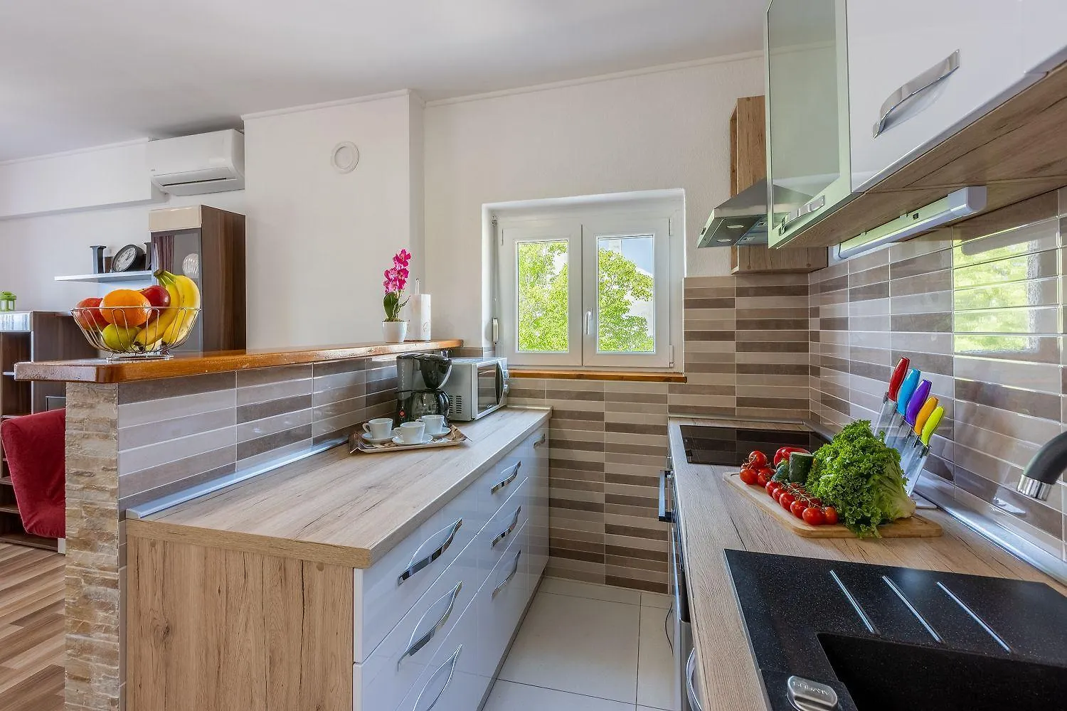 Beeindruckendes Apartment Mit Grosser Dachterrasse, Whirlpool, Meerblick, Grill, Aussendusche Crikvenica 0*,
